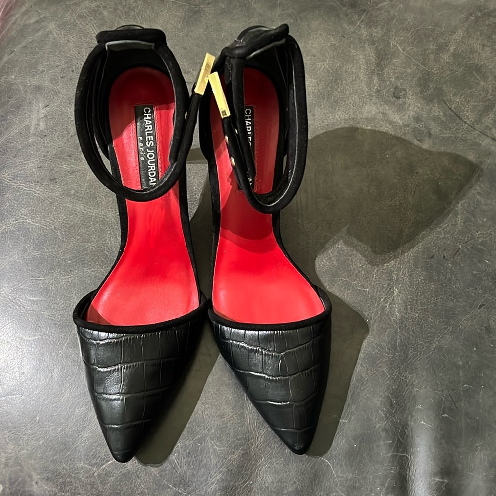 Charles Jourdan Leather Ankle Strap Heels SZ 7.5M